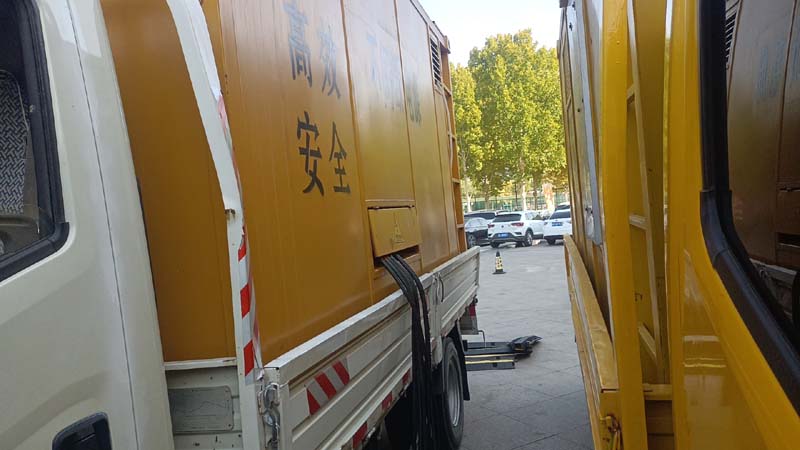 海曙如何判断柴油发电机组和UPS电源的切换时间是否符合要求？